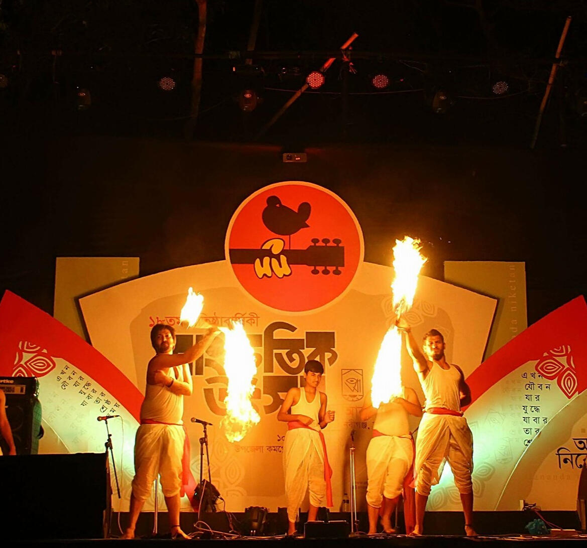 Music Playing And Set Design